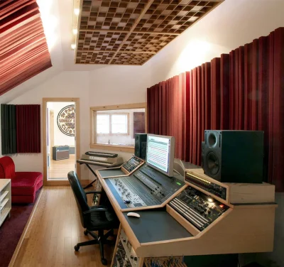 ahsap-studyo-produksiyon-reji-aranjor-masasi