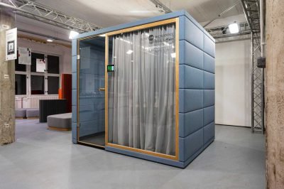 Aksa_Pods_Calisma_Kabinleri-min